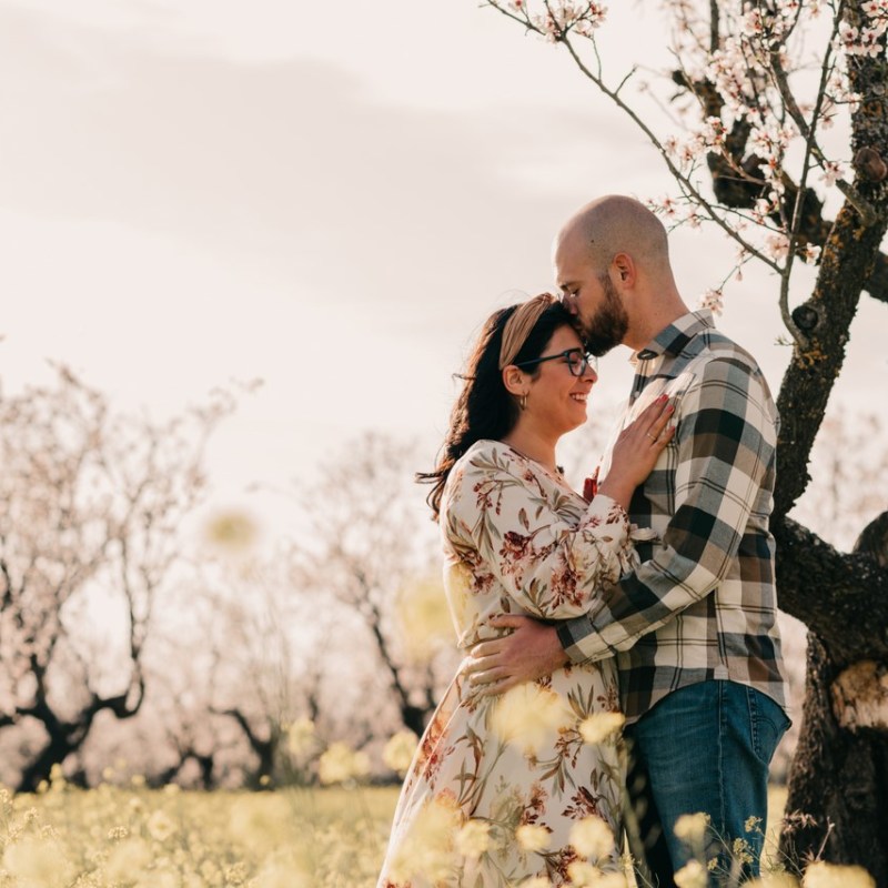 Preboda entre almendros